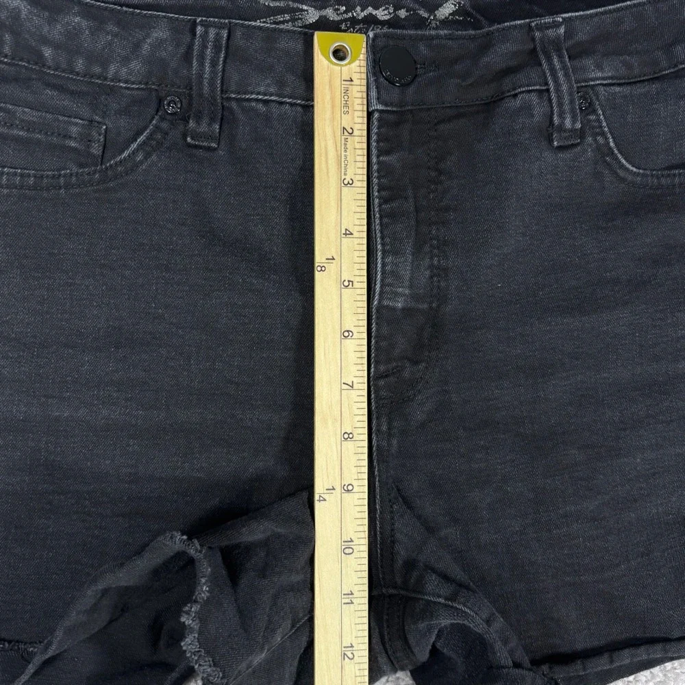 SEVEN7 Women's Black Denim Cutoff Shorts Size‎ 14 Raw Hem Distressed Casual